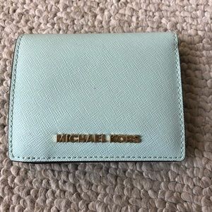 Michael Kors Travel Wallet Saffiano Leather